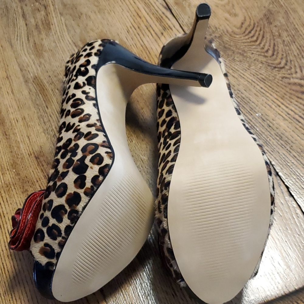 Steve Madden Leopard Print Heels With Red Bows - image 2